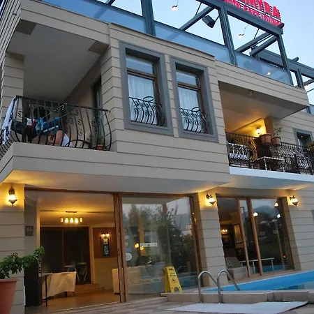 Palmyra Hotel